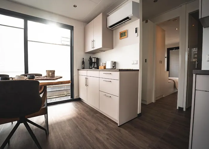 Schoenes Hausboot In Hoexter Bateau-hôtel *